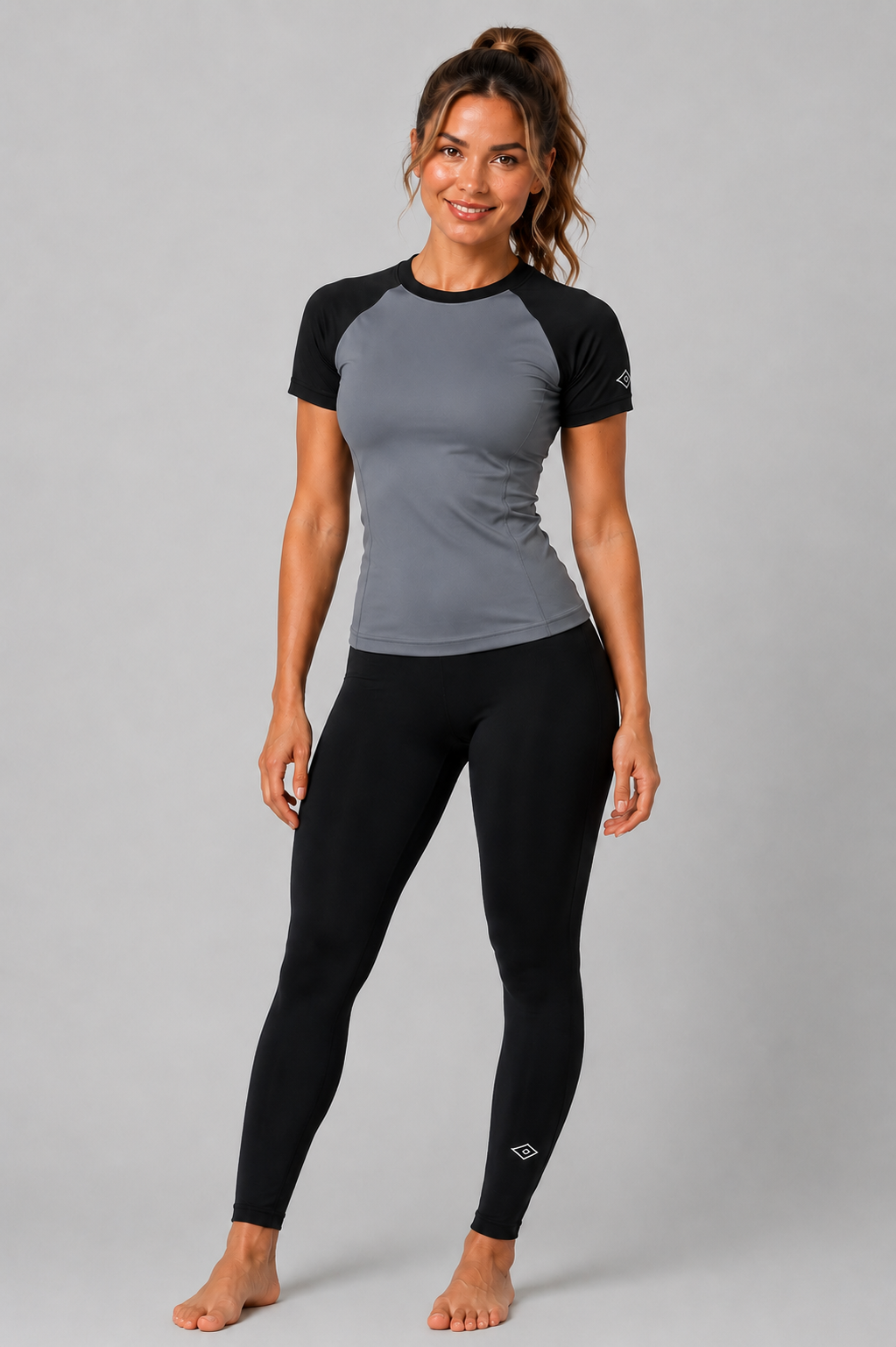 Women Gray Short Sleeve Rash Guard